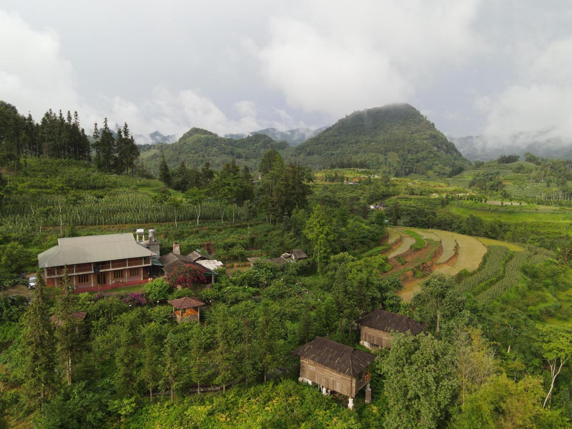 So H'Mong Homestay Bac Ha  Exterior foto