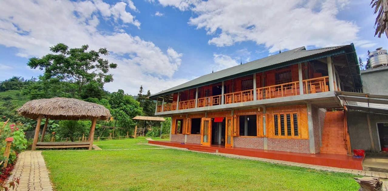 So H'Mong Homestay Bac Ha  Exterior foto